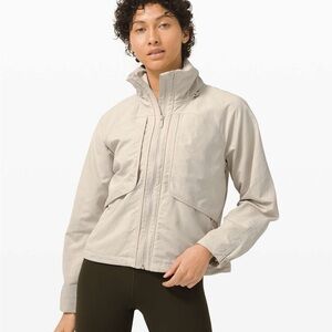 Lululemon Always Effortless Jacket AEJ Dune *NOTE FLAWS*
